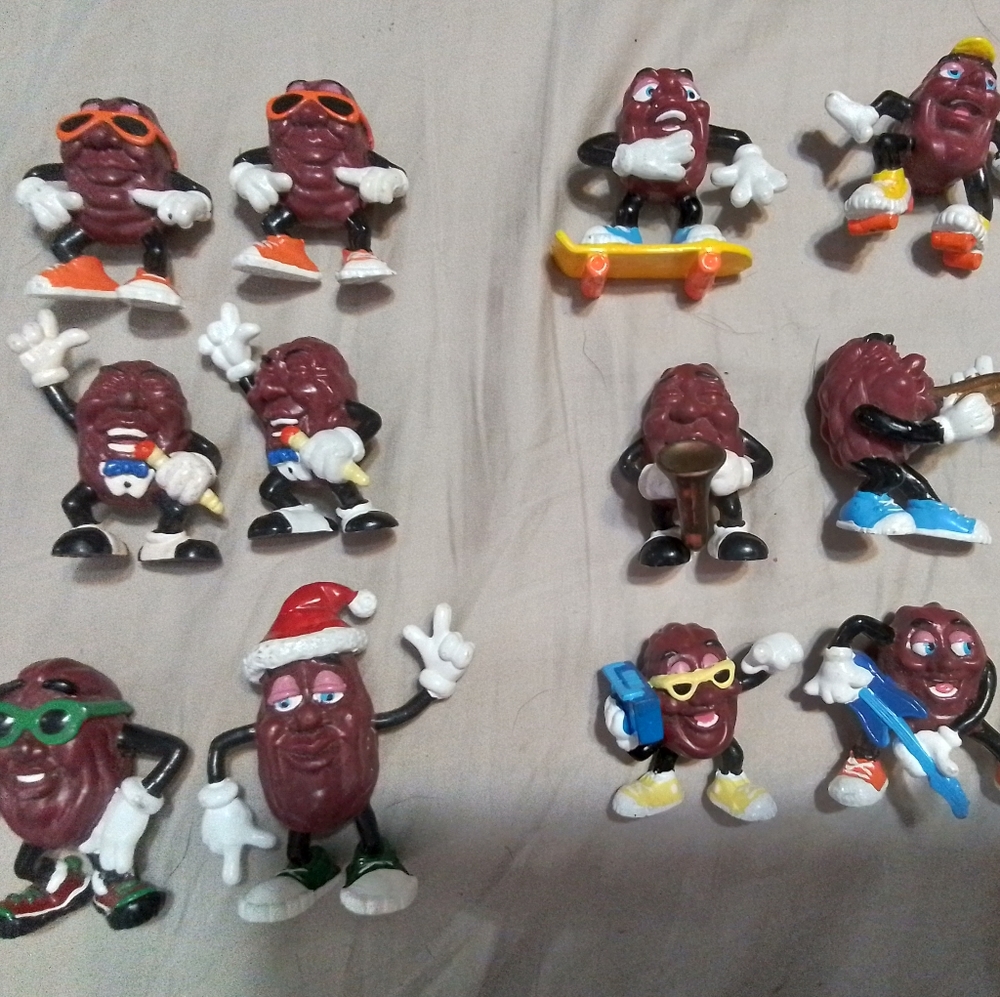 California Raisin figurines / toys (asst.)
